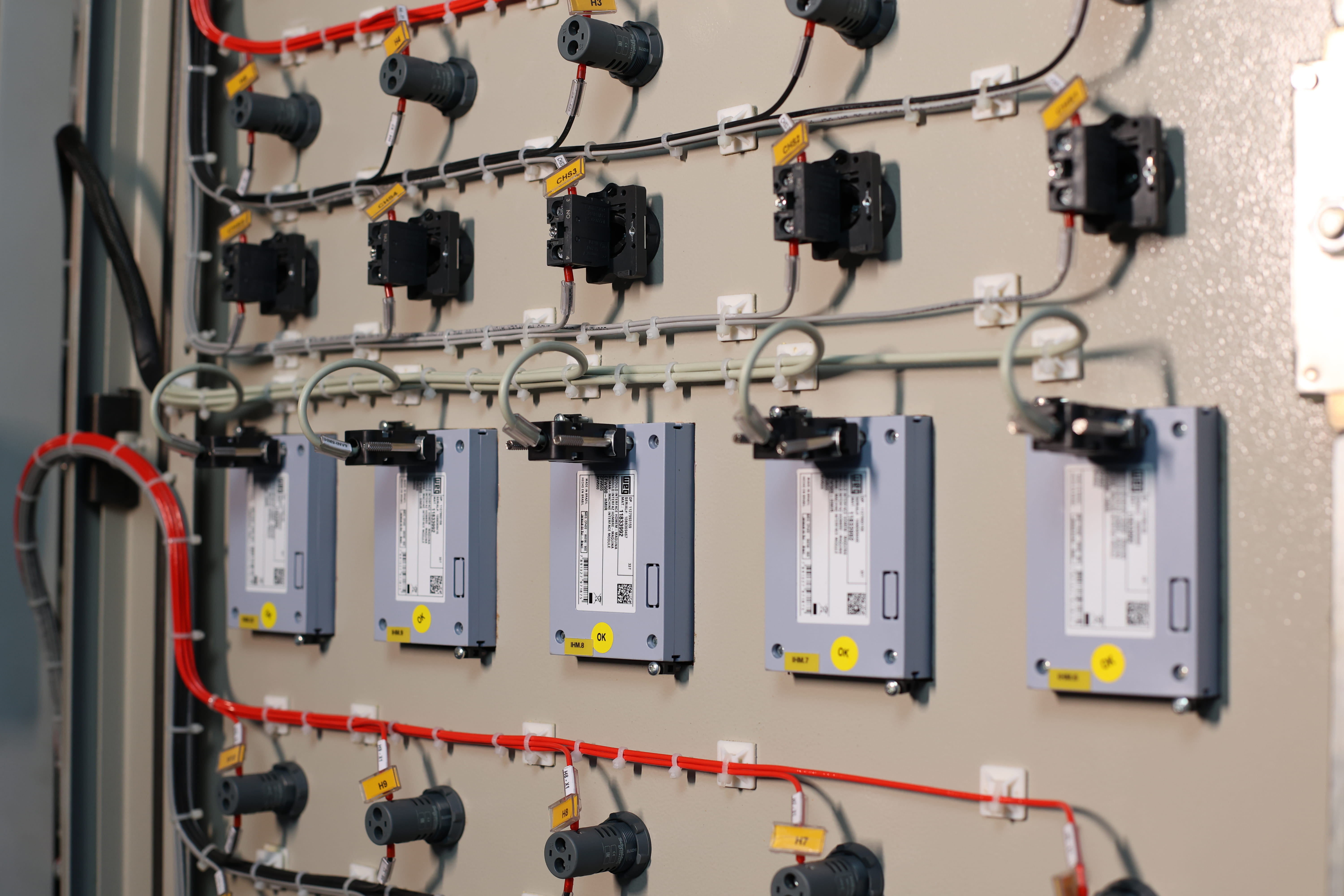 Soluções Elétricas  —  obra 1266